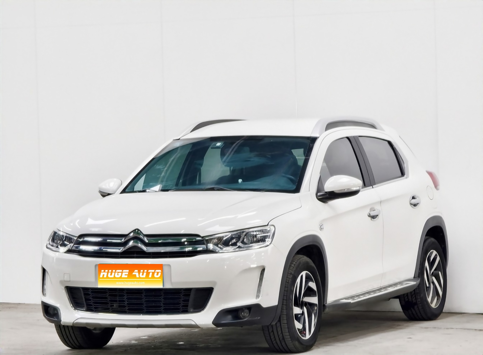 MY2017 Citroën C3-XR 1.6L AT Pioneer Version 