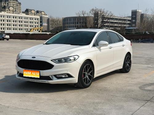 2018款 蒙迪欧 EcoBoost 200 豪华型