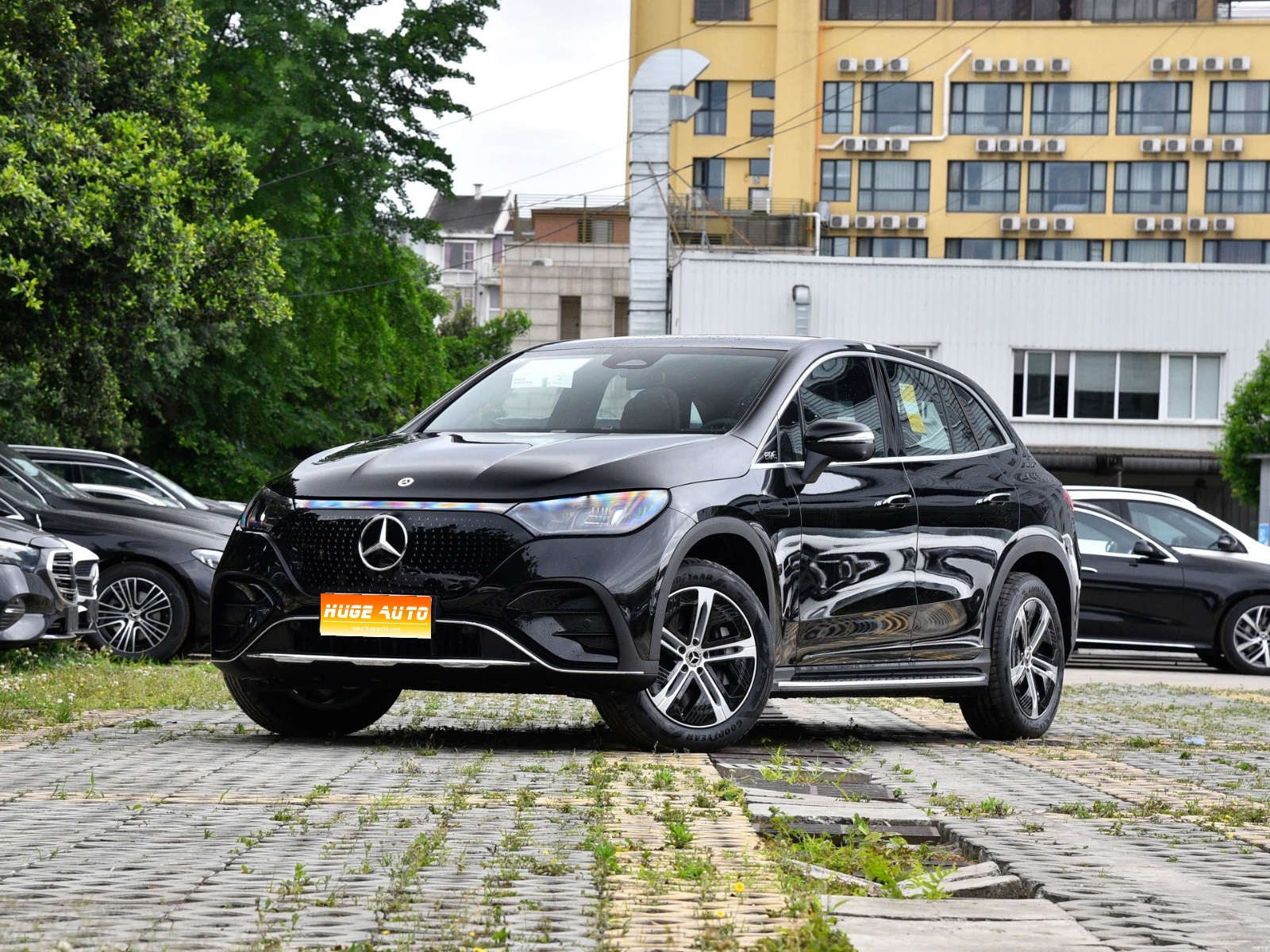 MY2024 Mercedes Benz EQE SUV 500 4MATIC Pioneer