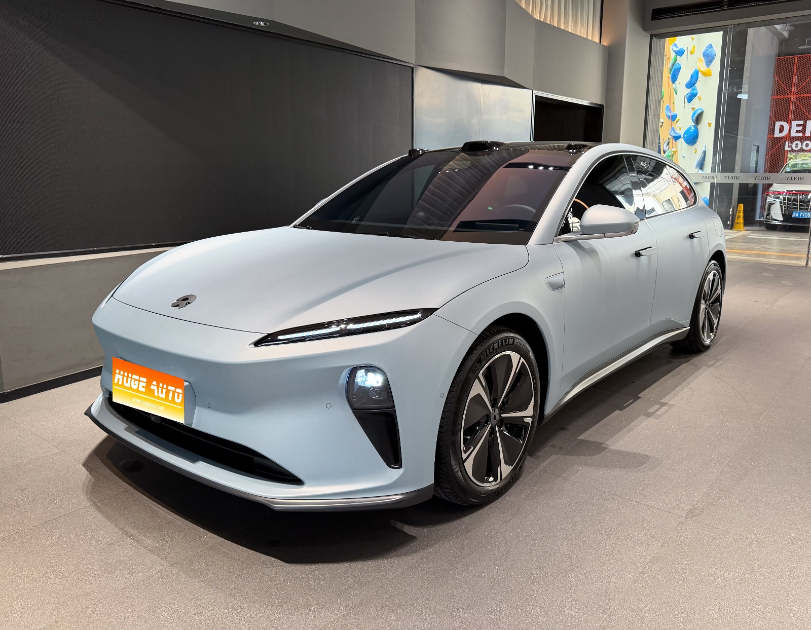 MY2024 NIO ET5T 75kWh Touring