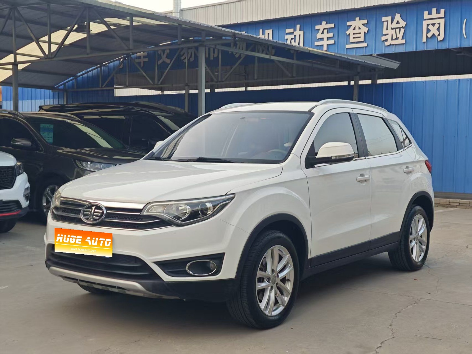 MY2016 Senia R7 1.6L MT Comfort Version 