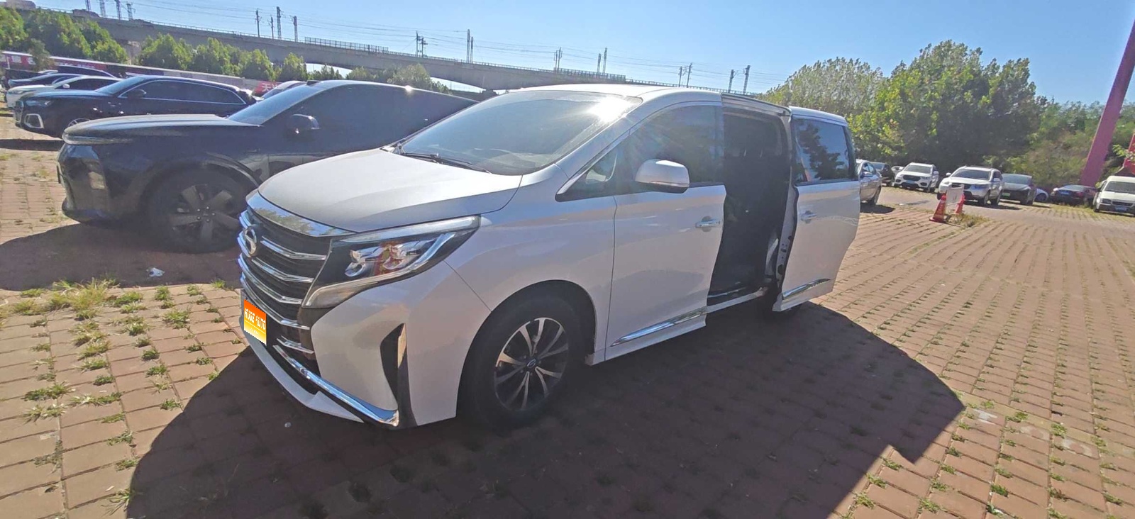 MY2023 Trumpchi M8 Chief 390T Exclusive Version