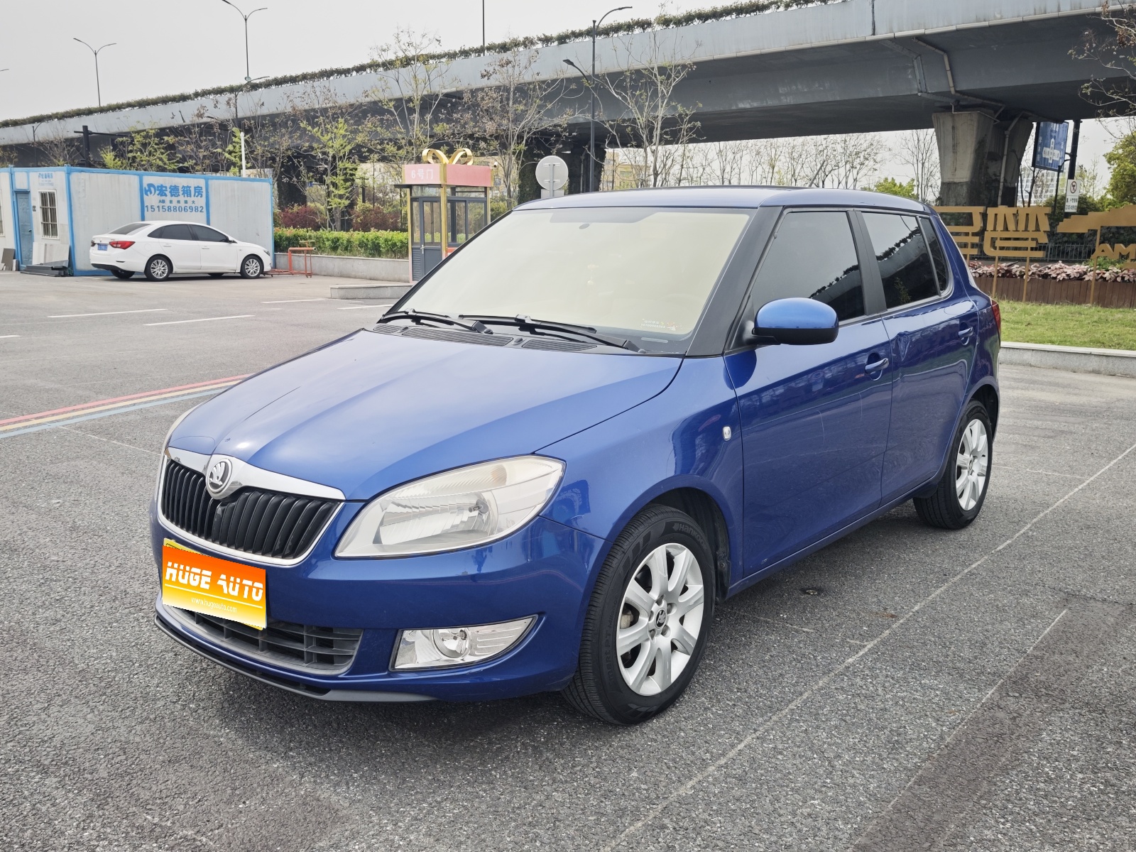 MY2014 Fabia 1.4L AT Crystal Version