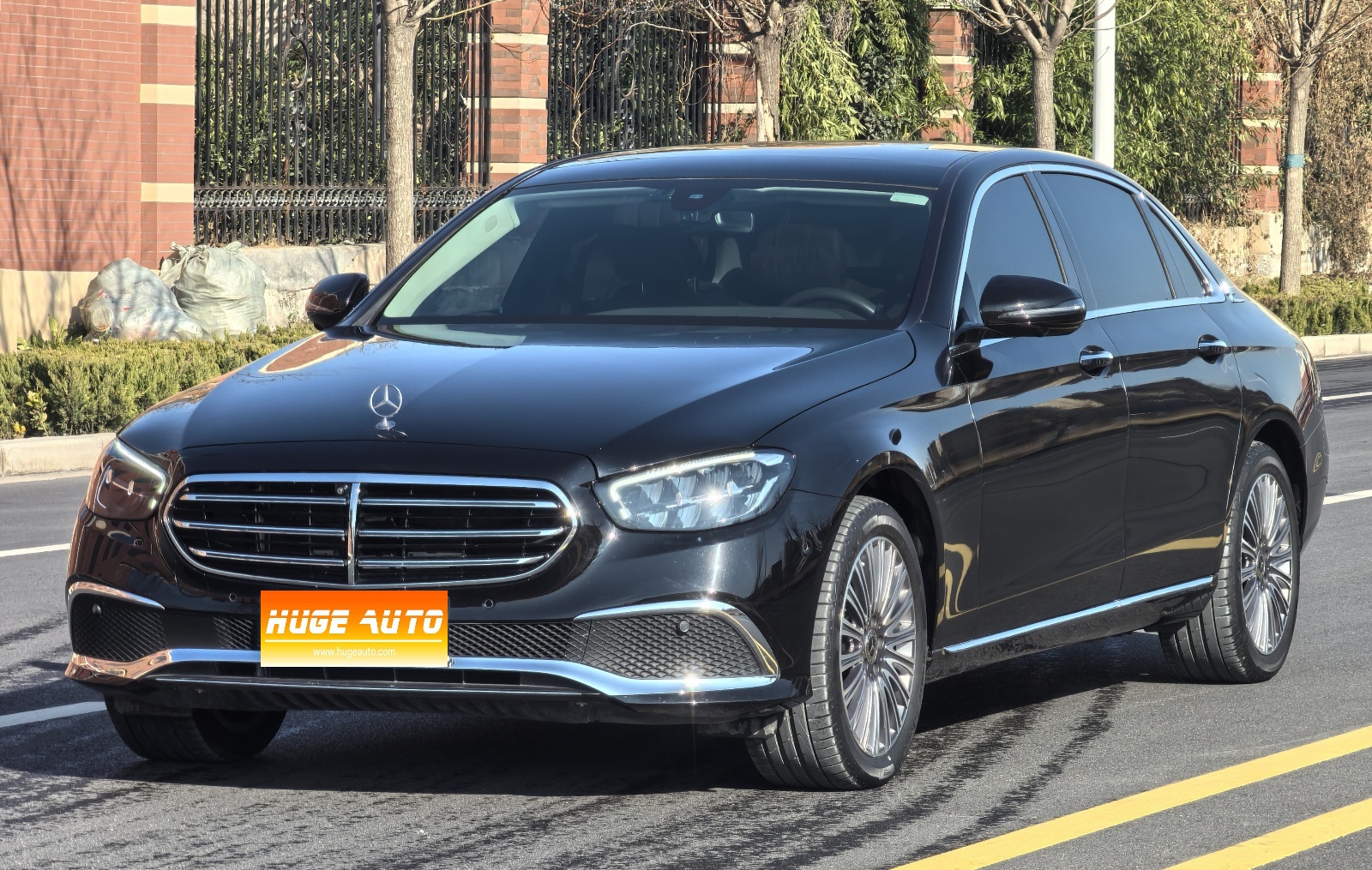 MY2023  Mercedes Benz  E Class   Facelift  E 300 L  Luxury