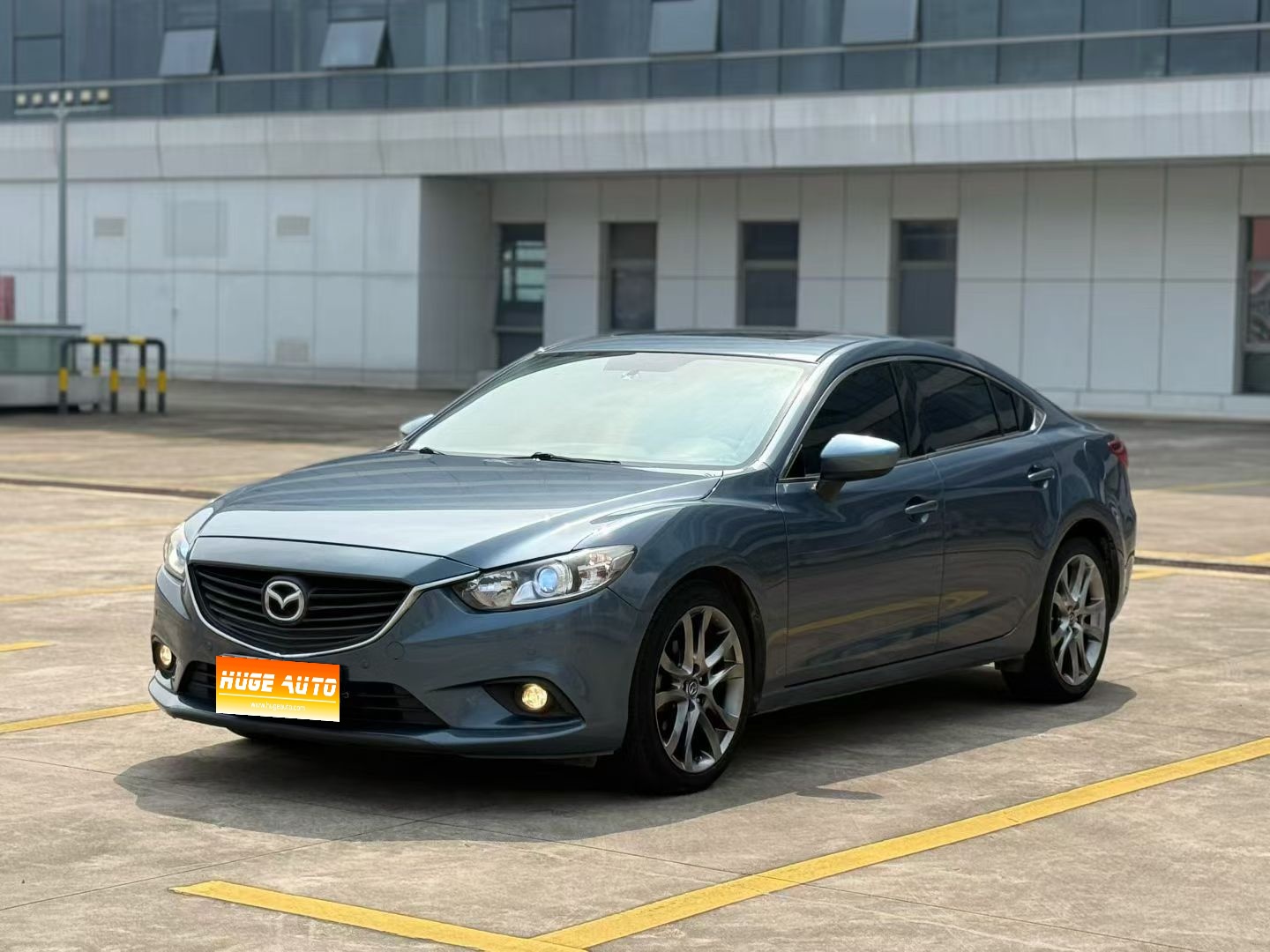 MY2015 ATENZA 2.5L SKYACTIV Sport Version 