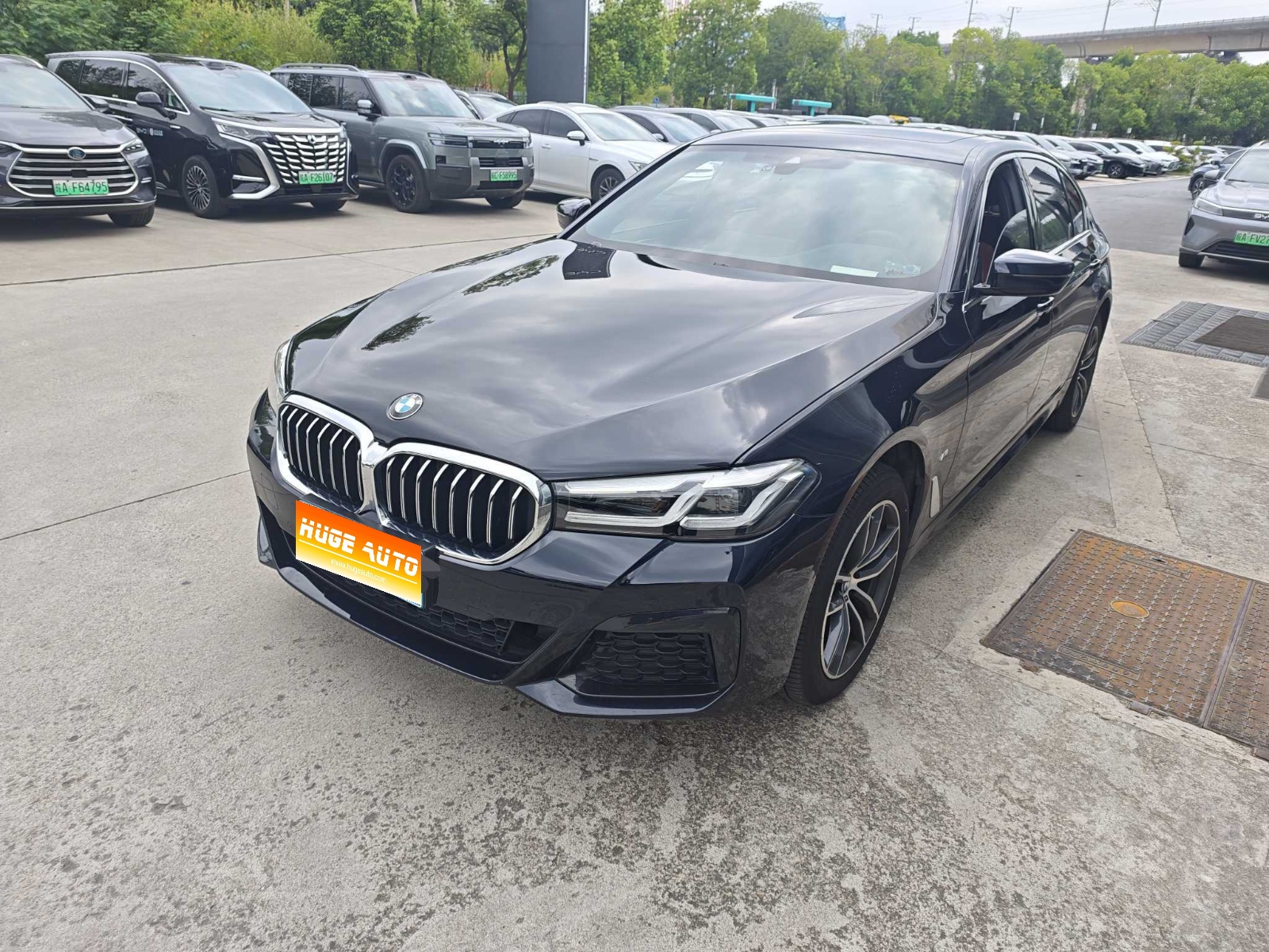 MY2022 BMW 5 Series Facelift II 525Li M Sport Kit 