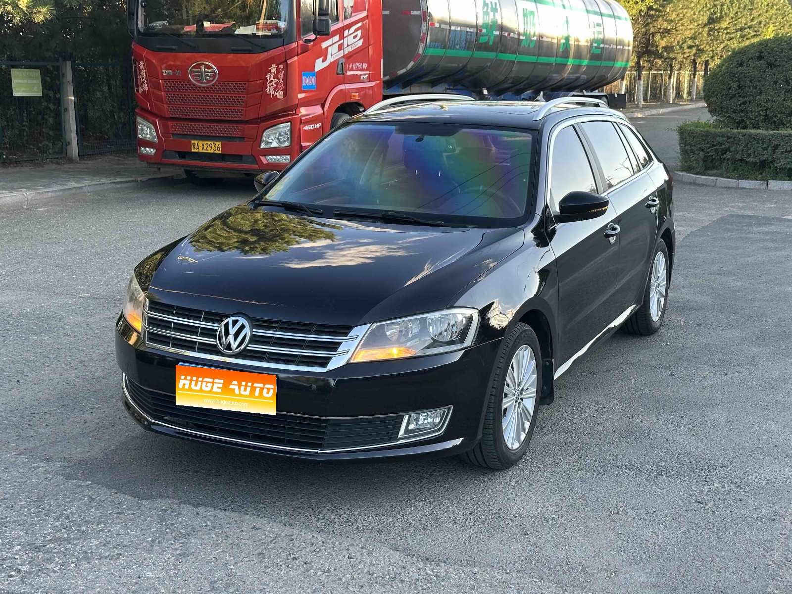 MY2013 Gran Lavida 1.4TSI MT Luxury 
