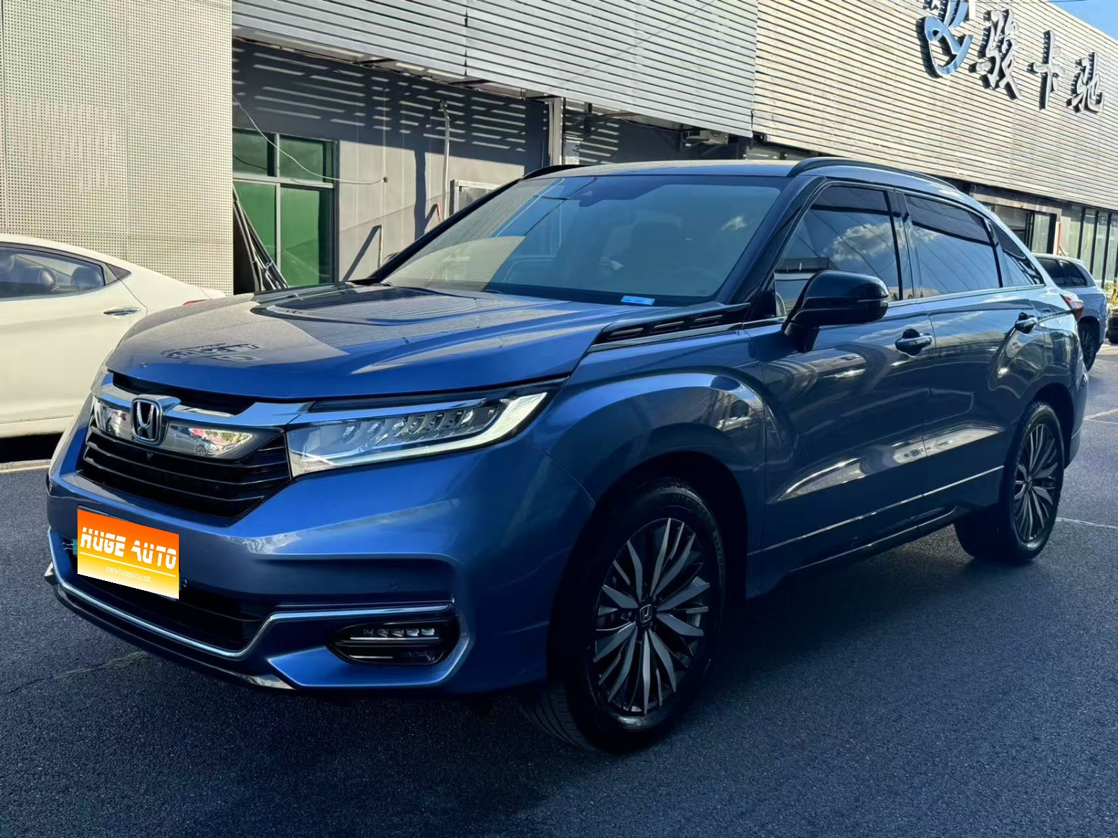 MY2020 Advancier 370TURBO 4WD Supreme Version Double Tone