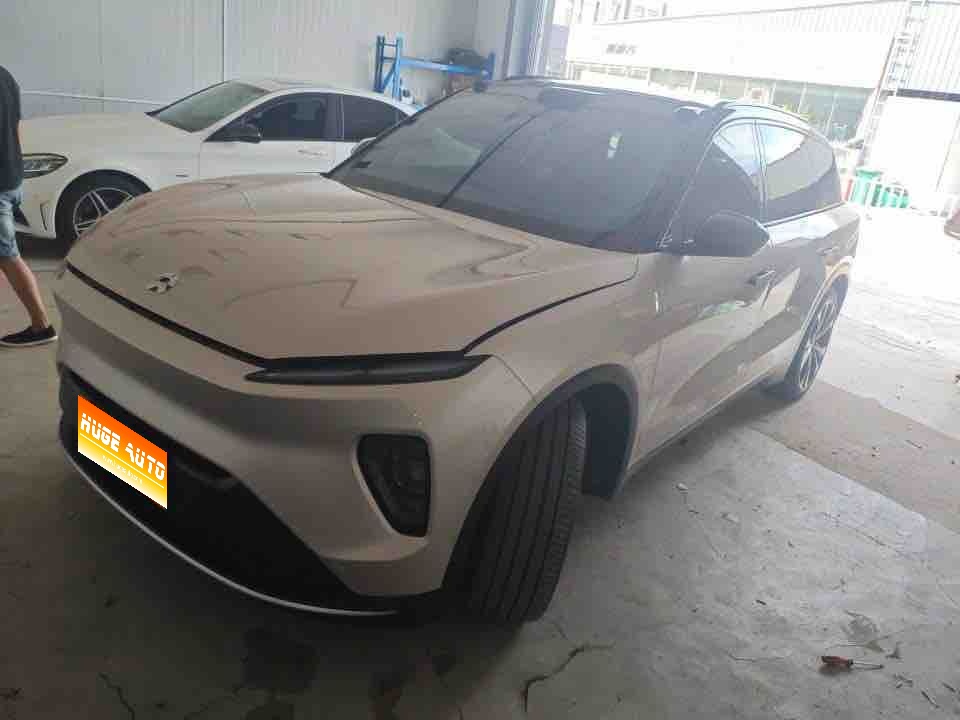MY2023 NIO ES8 100kWh Signature