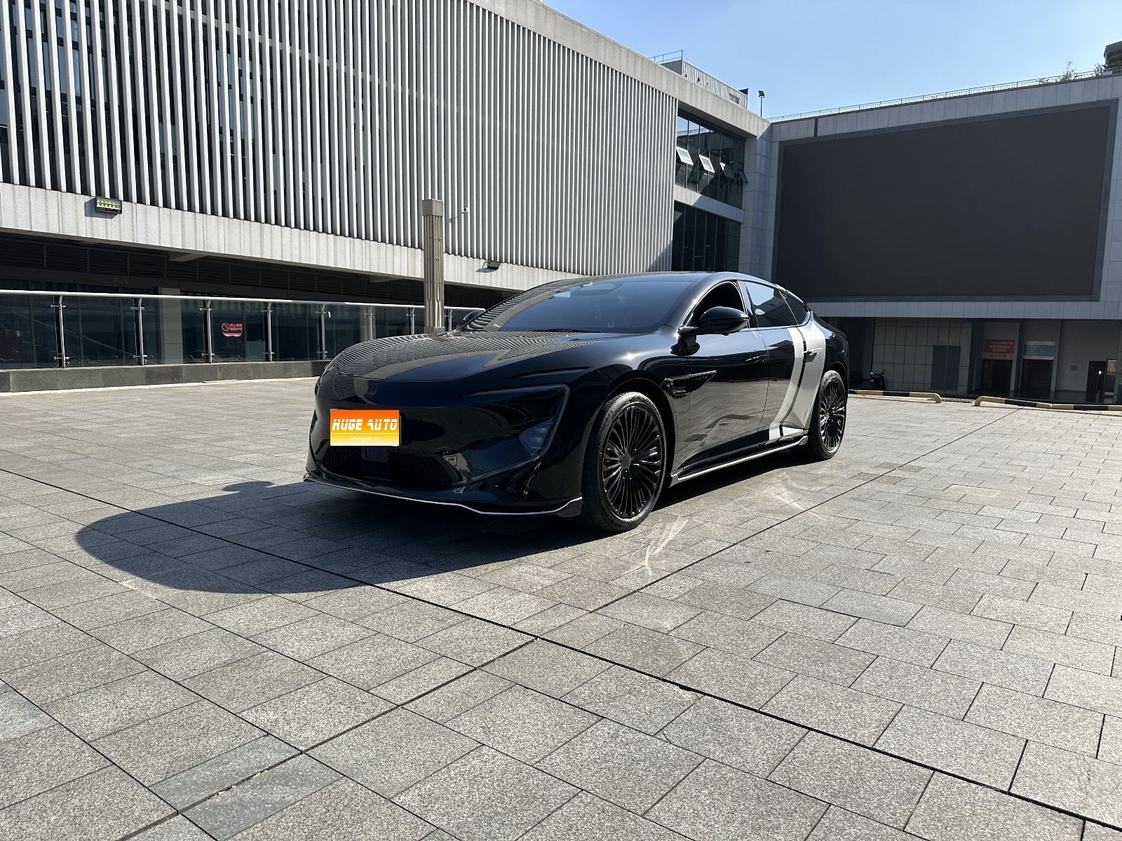 2025款 阿维塔12 Ultra增程版