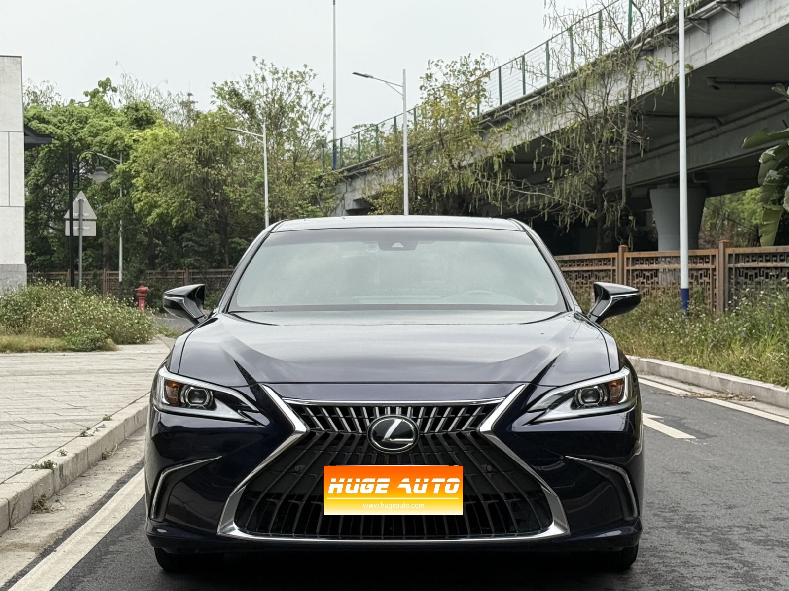 MY2022 Lexus ES 200 Excellence Version 