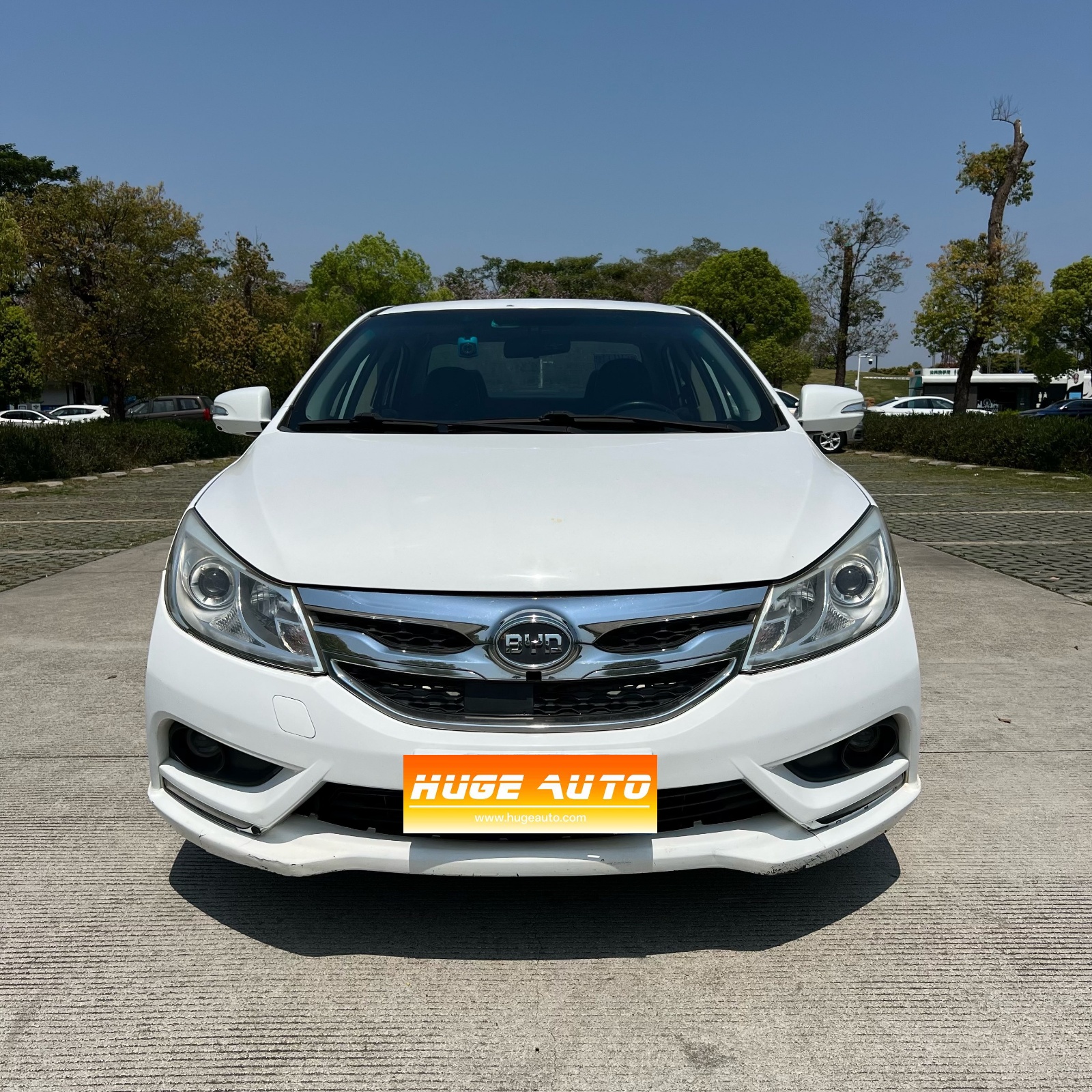MY2015 Surui Facelift 1.5L AT Luxury