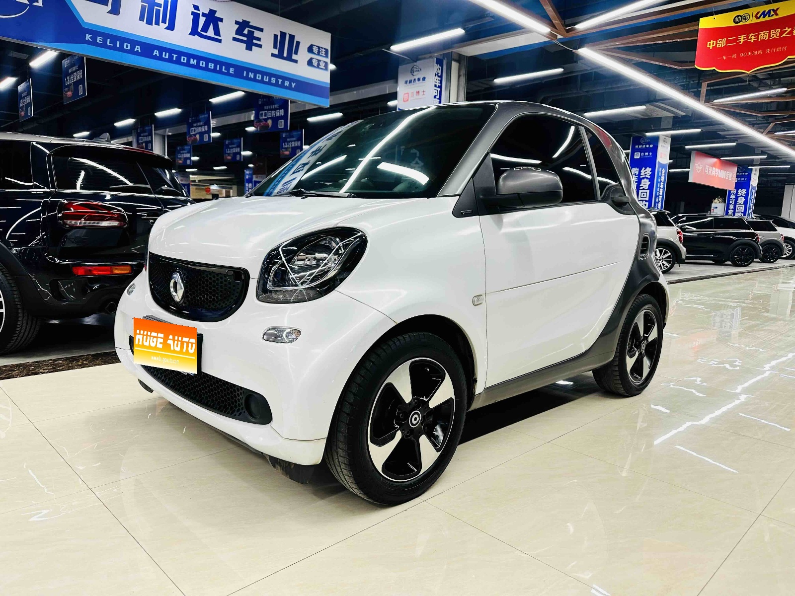 MY2018 smart fortwo 1.0L 52KW Hard top Passion Version National V