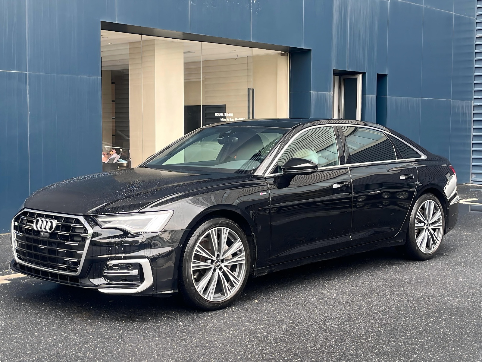 MY2023 Audi A6L 45 TFSI quattro Choice Dynamic Version