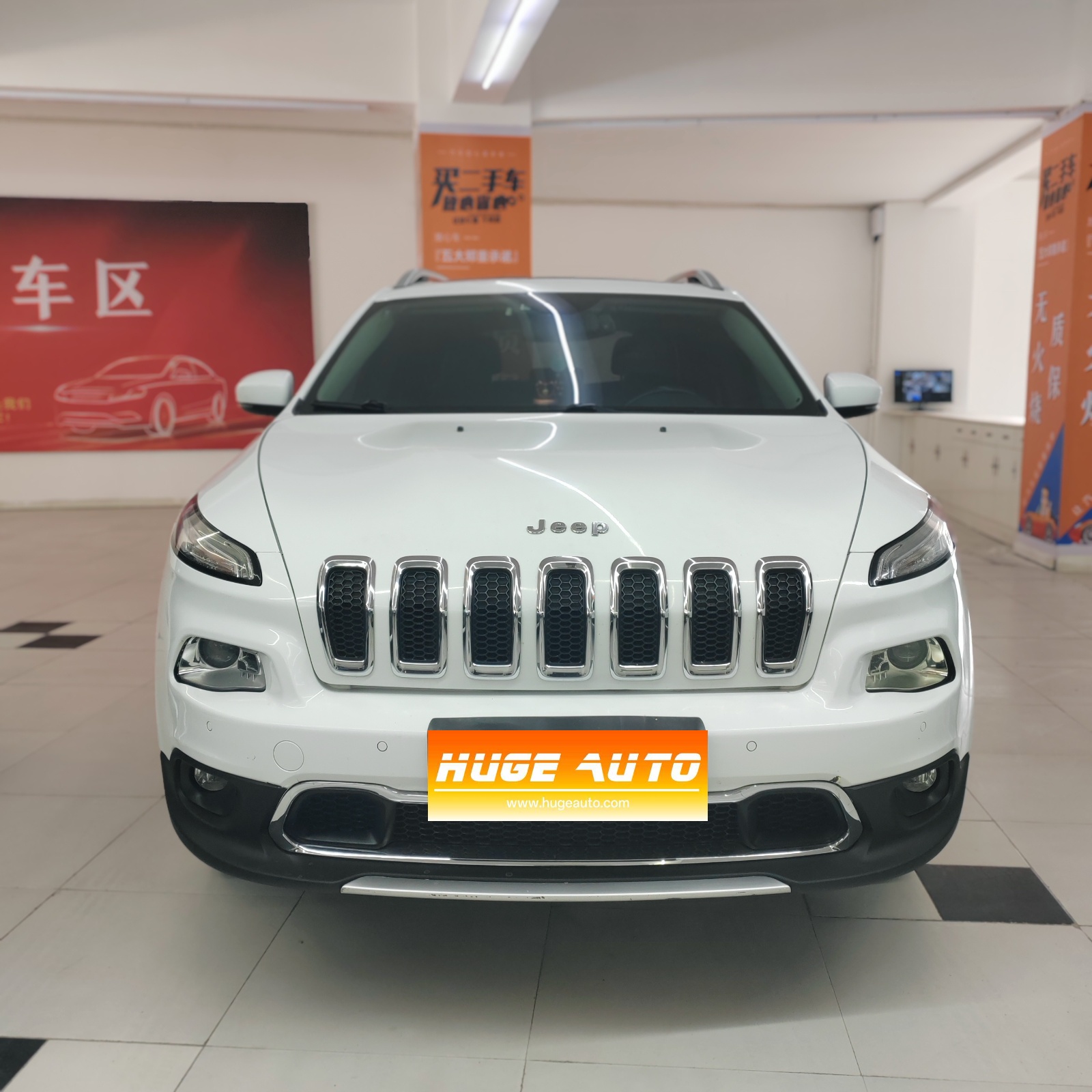 MY2016 CHEROKEE 2.4L Professional Intelligent Version
