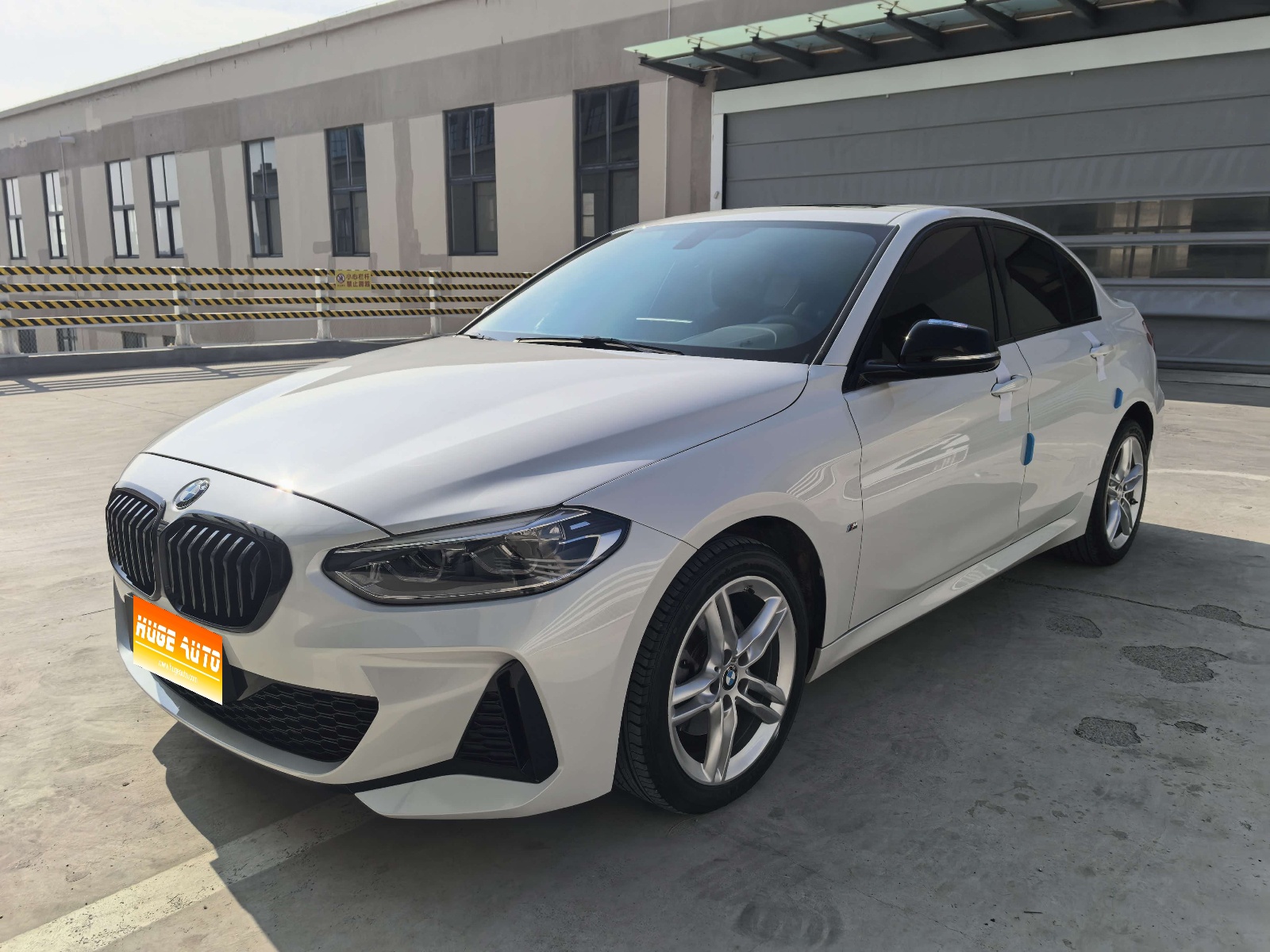 MY2023 BMW 1 Series 120i M Sport Night Kit