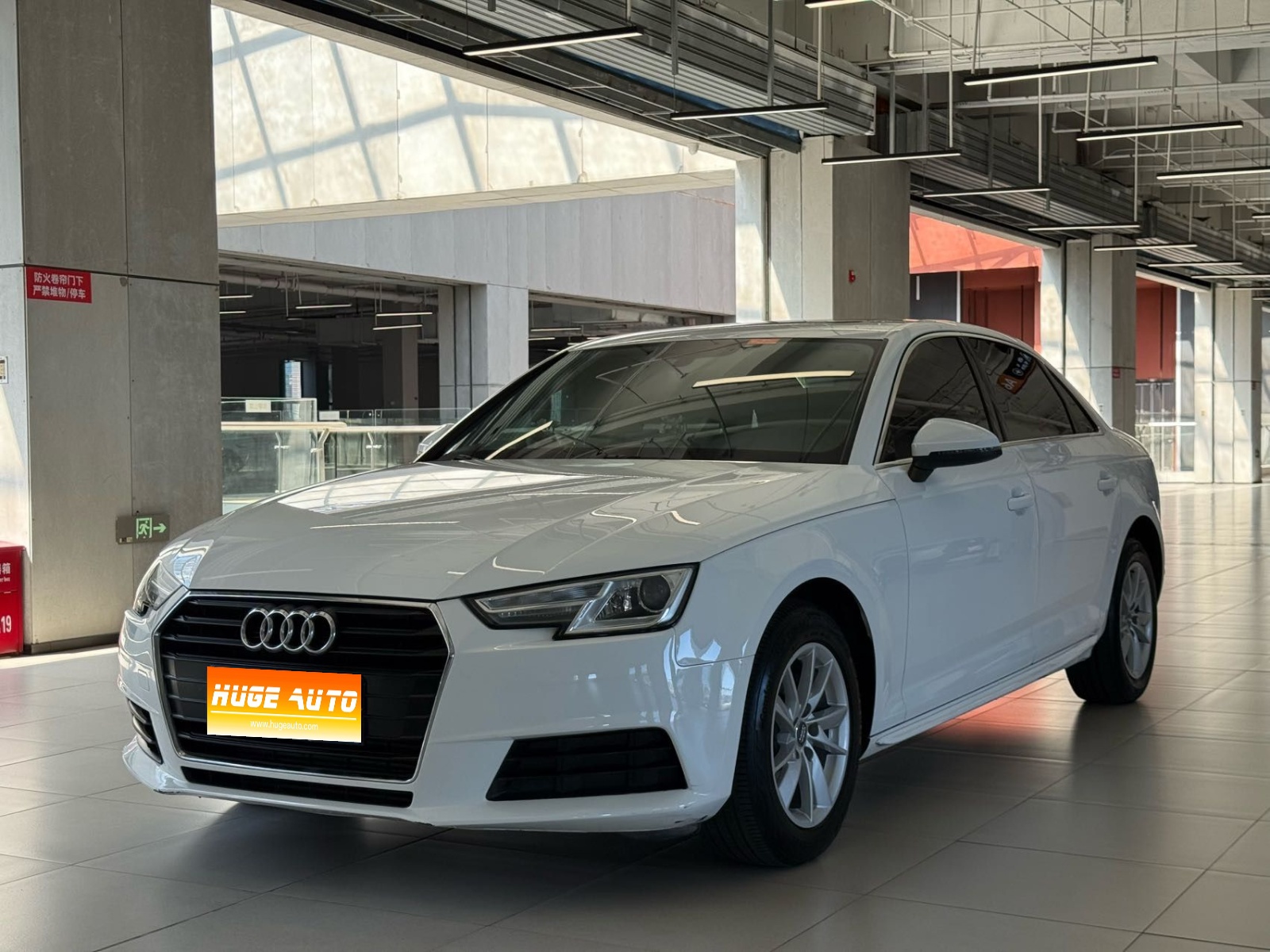 MY2017 Audi A4L 40 TFSI Advanced 