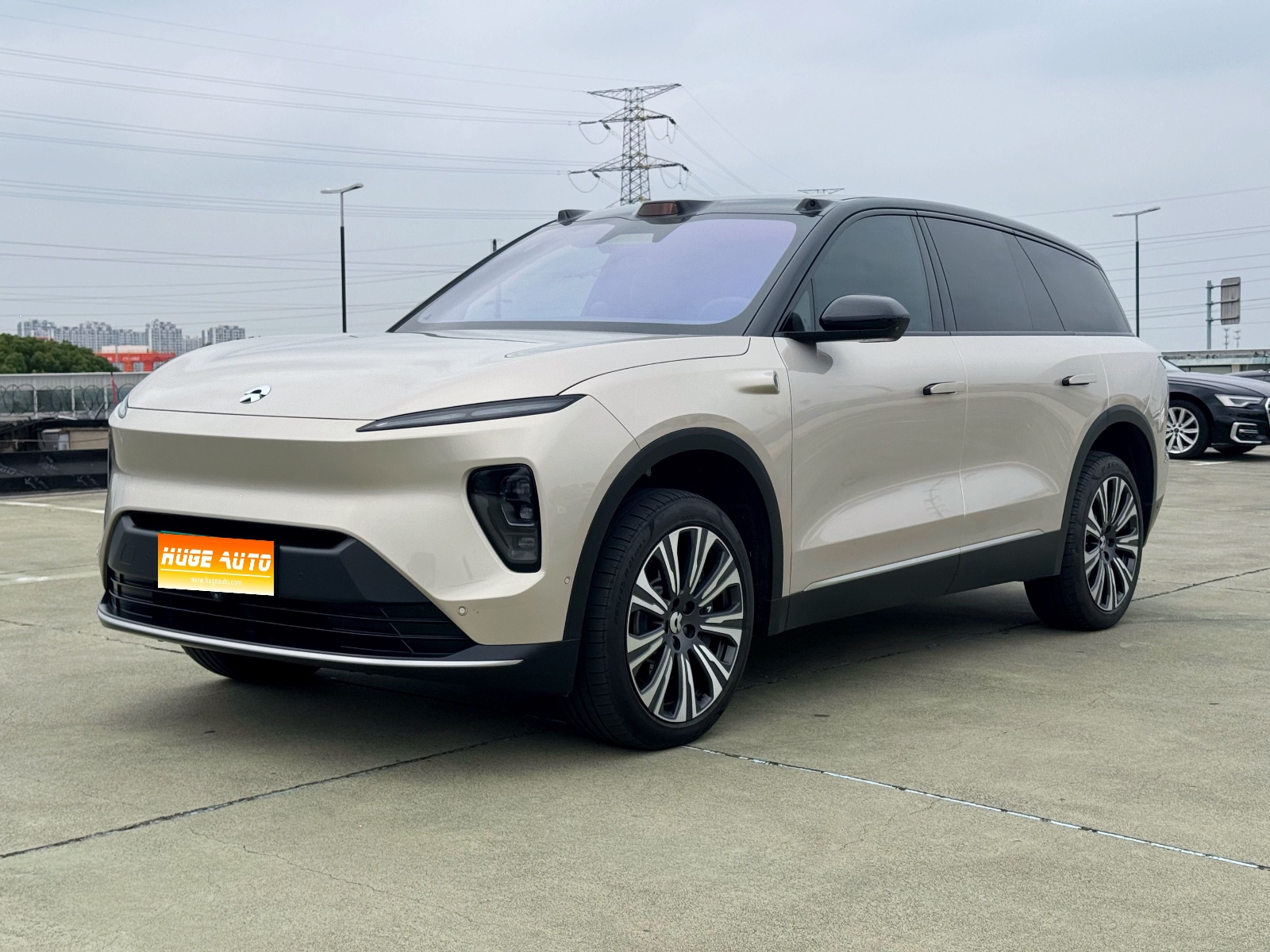 MY2023 NIO ES8 75kWh Executive Version