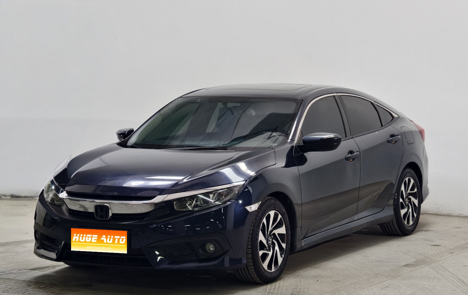 MY2016 CIVIC 220TURBO AT Luxury Version 