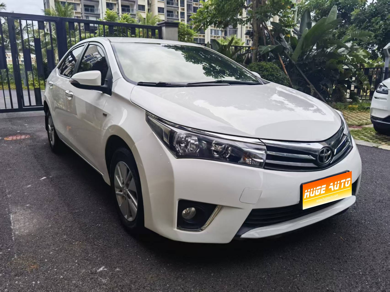 2016款 卡罗拉 1.6L CVT GL-i炫酷版