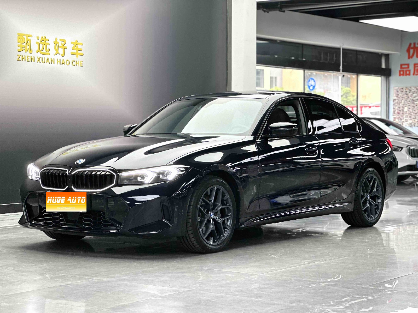 MY2025 BMW 3 Series 330i M Sport Night Kit
