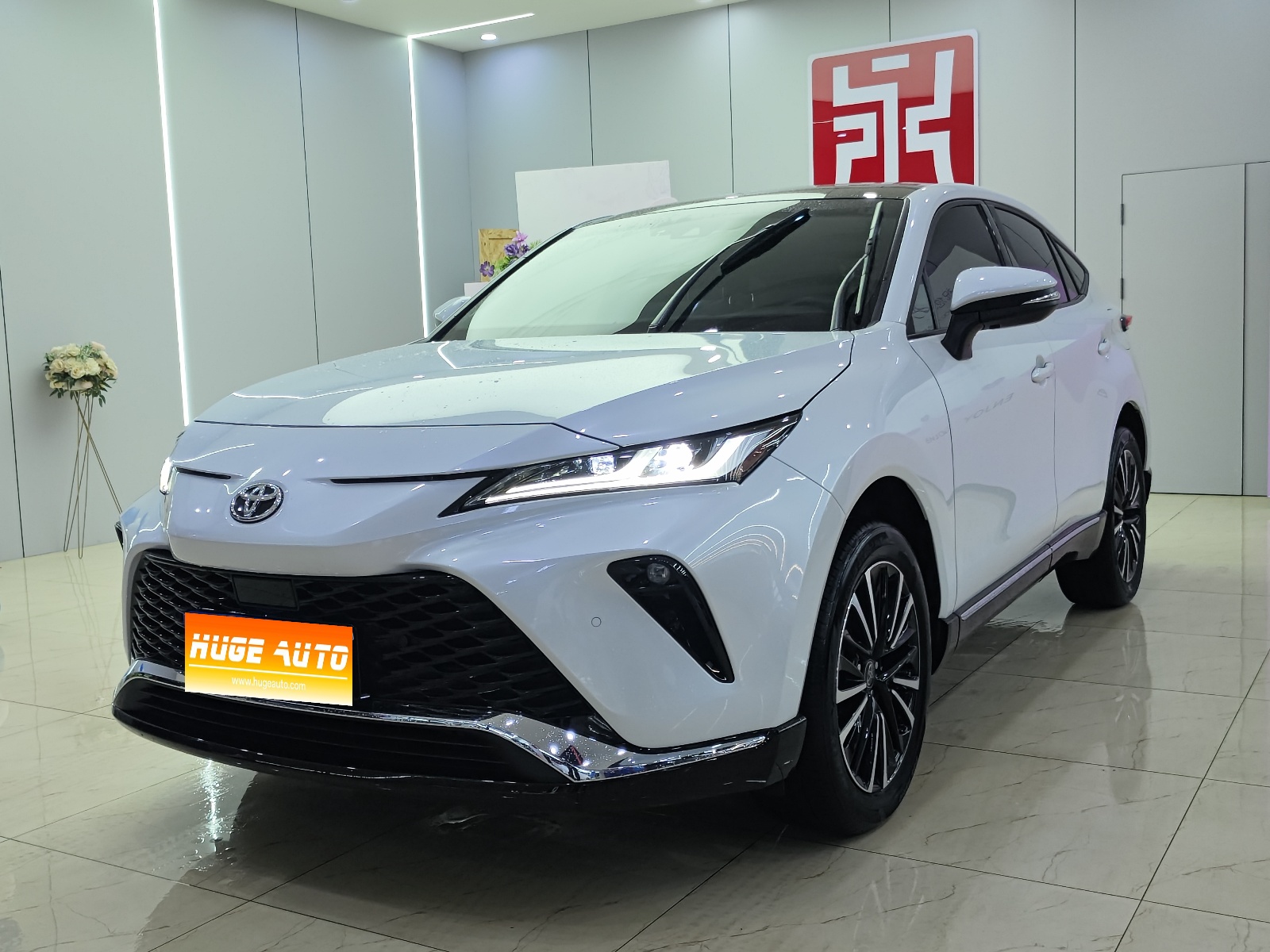 MY2022 Venza 2.0L CVT 2WD Noble Version 