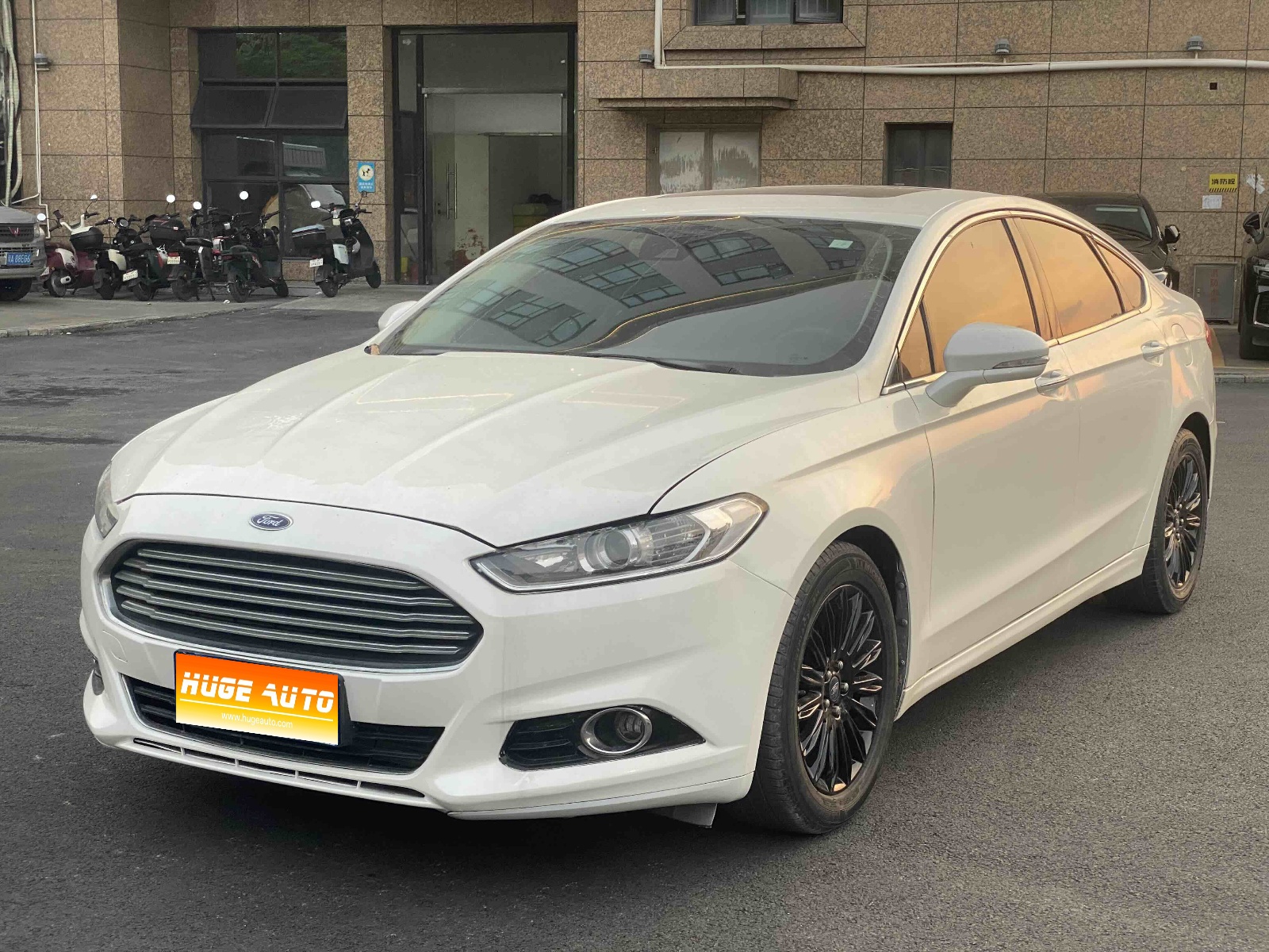 MY2013 Mondeo 2.0L GTDi200 Fashion Version 