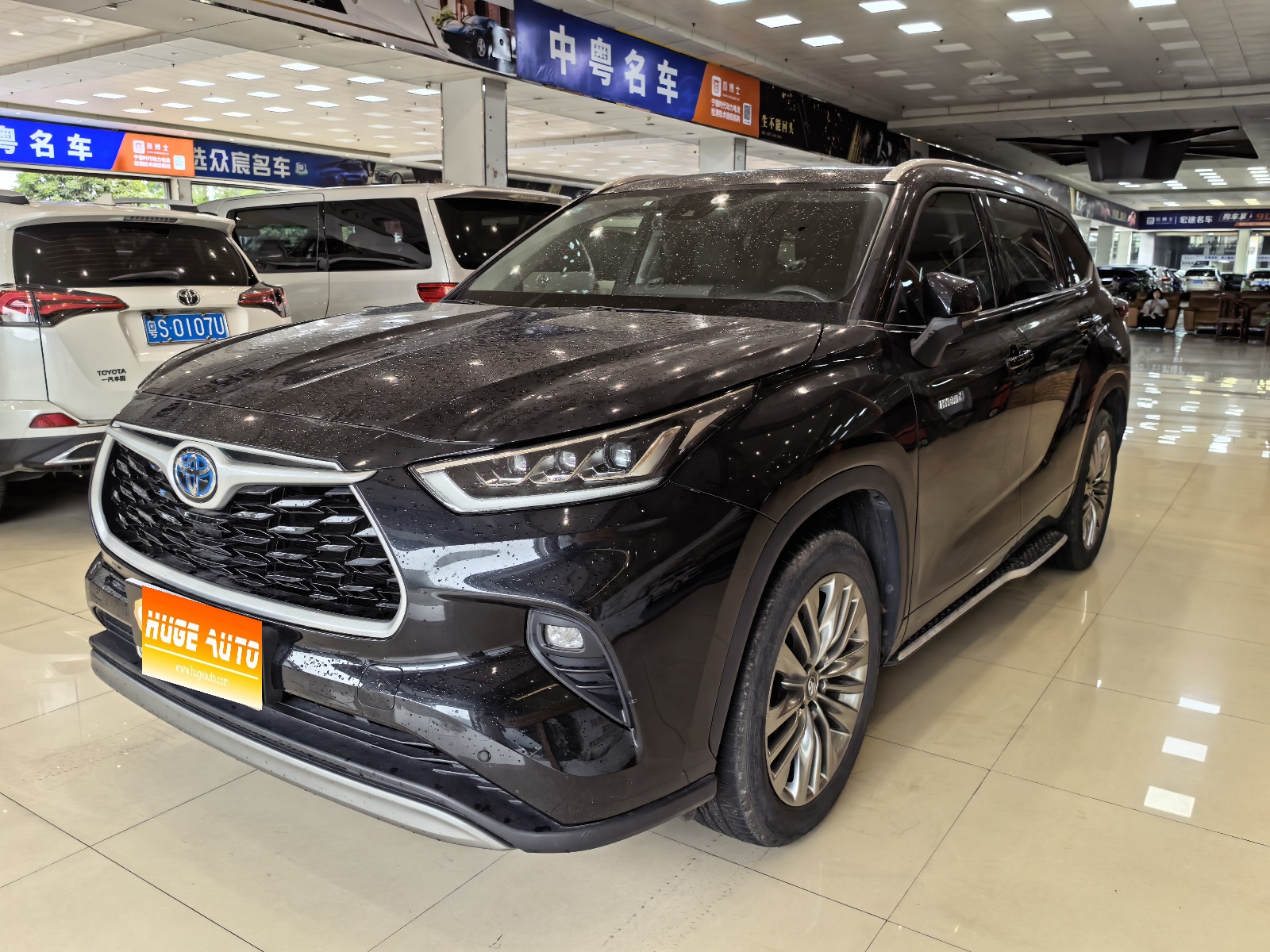 MY2023 Highlander 2.5L THS-II 4WD Distinguished 7 seats
