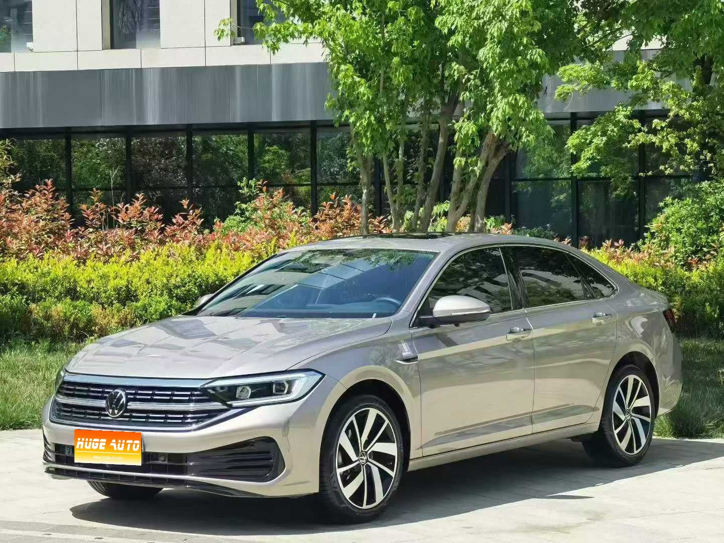 MY2023 Sagitar 300TSI DSG Excellence Version