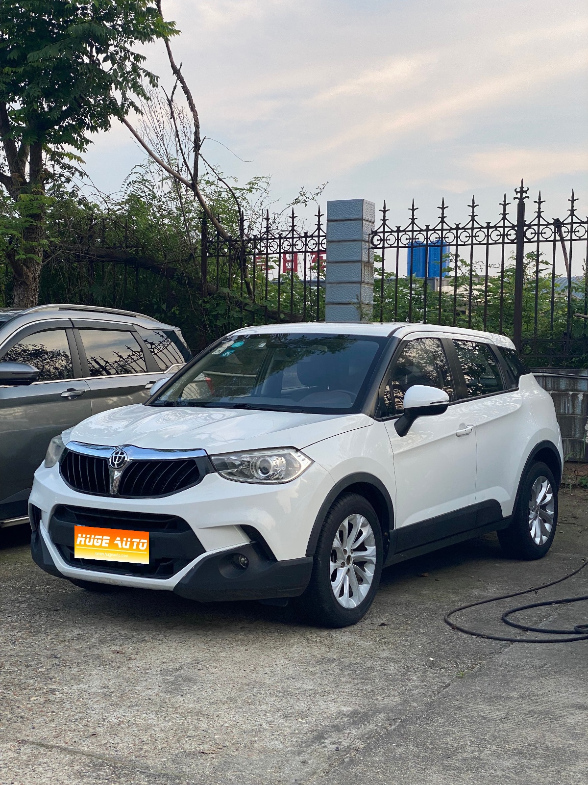 MY2016 Zhonghua V3 1.5L AT Elite Version 