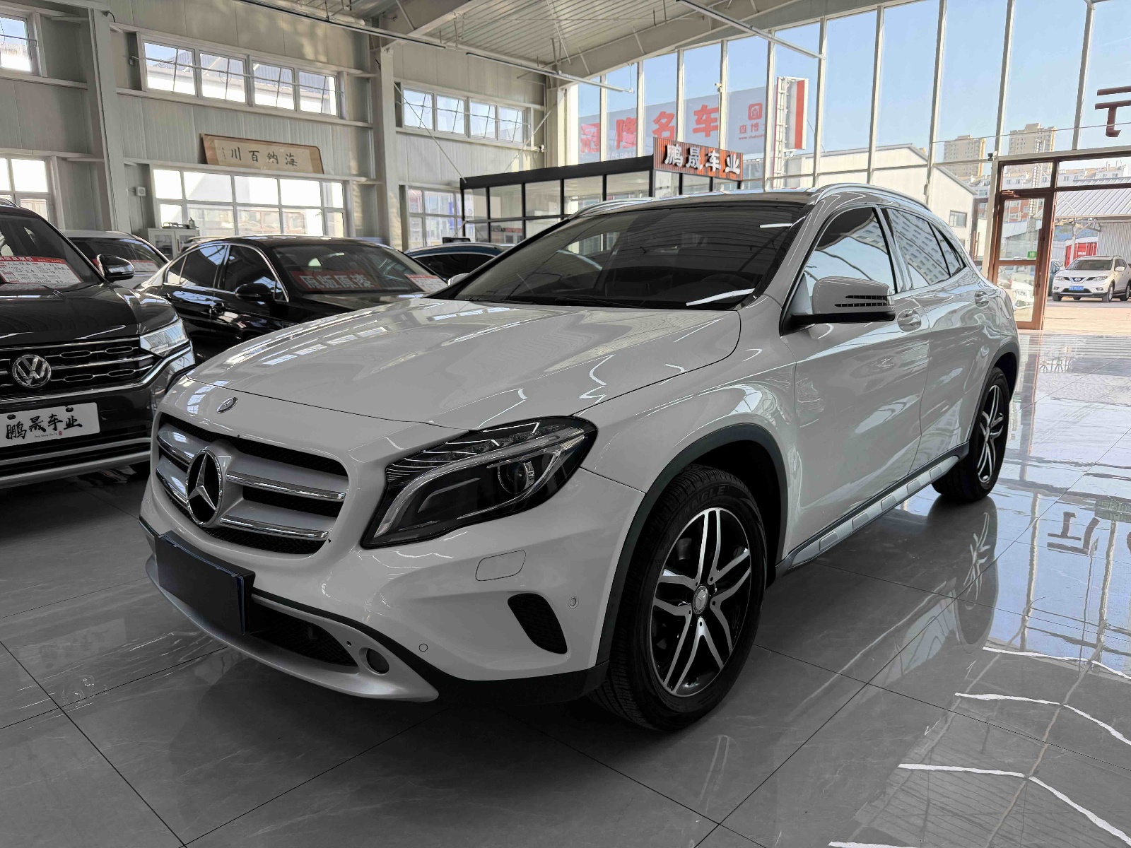 MY2016  Mercedes Benz  GLA Class  GLA 200  Fashion