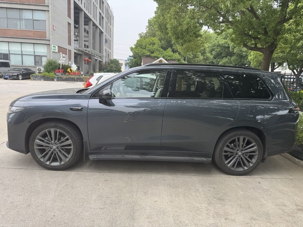 MY2024 Leapmotor C16 REEV 200 Exclusive Version
