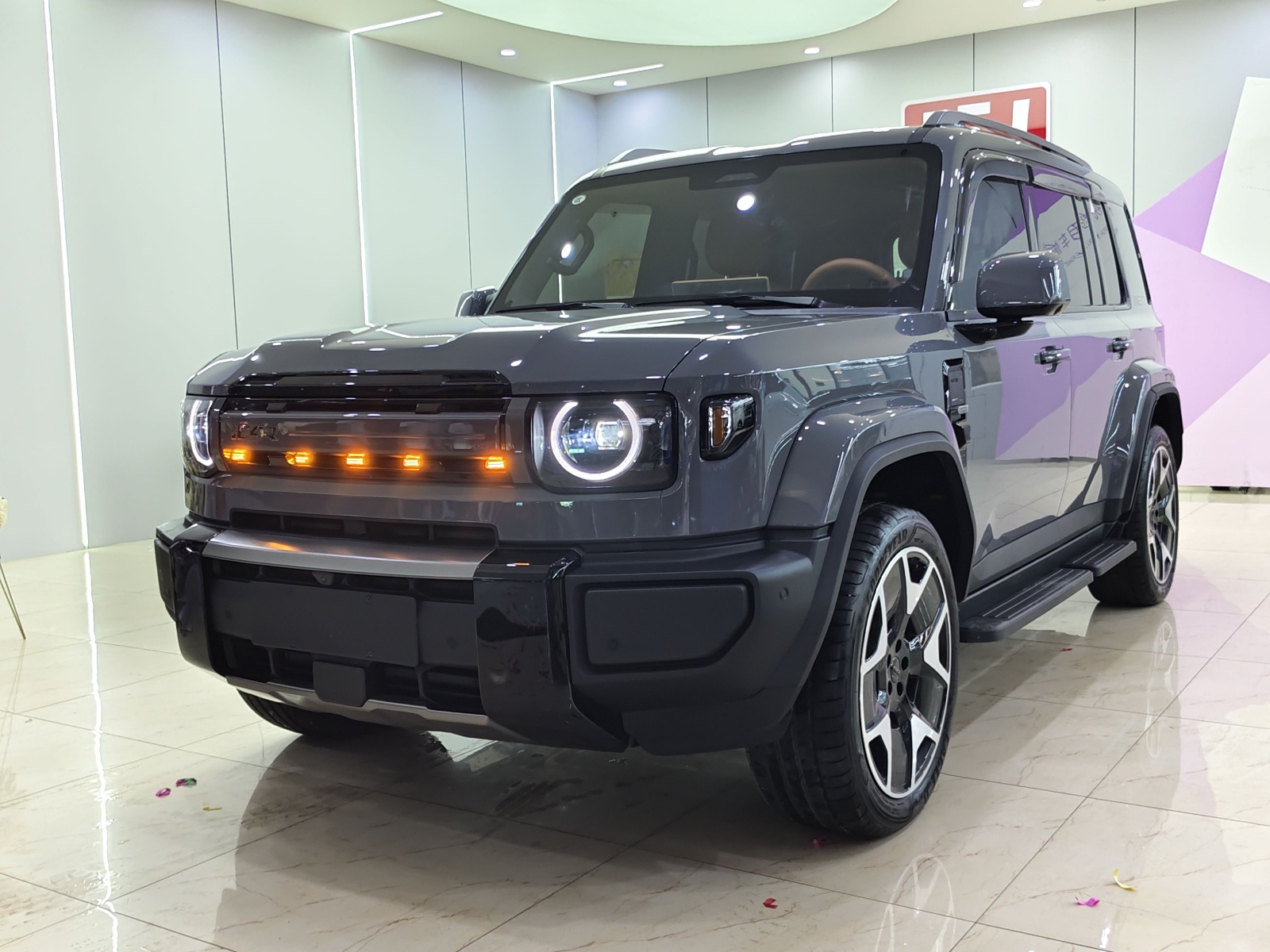 MY2026 iCAR V27 200KM 4WD Falcon 500