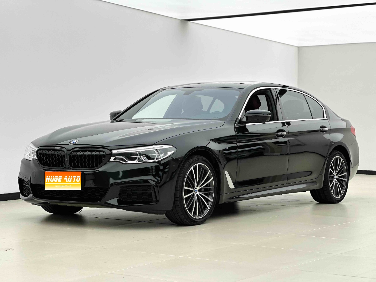 MY2020 BMW 5 Series 530Li Lead Version M Sport Kit 