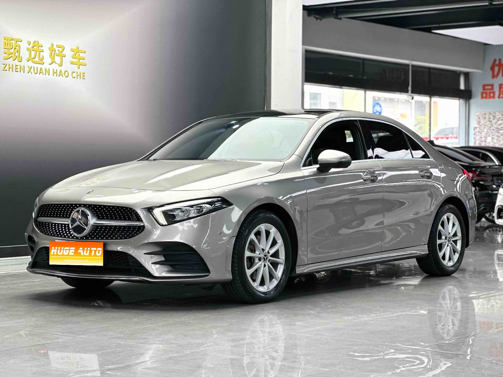 MY2022 Mercedes Benz A Class 200 L Sport Sedan Fashion Version