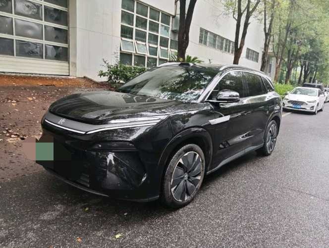2025款 唐L EV 600KM四驱激光雷达旗舰型