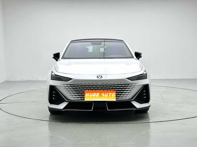 MY2022 Changan UNI-V 1.5T Noble Version 