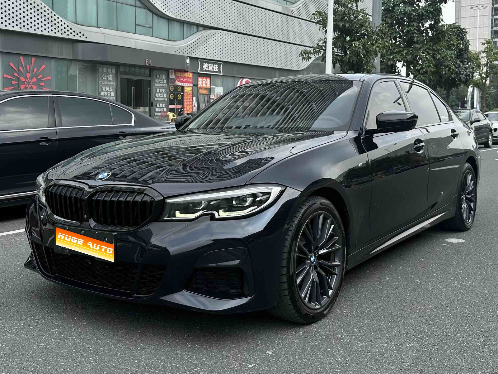 MY2020 BMW 3 Series 325Li M Sport Night Kit 