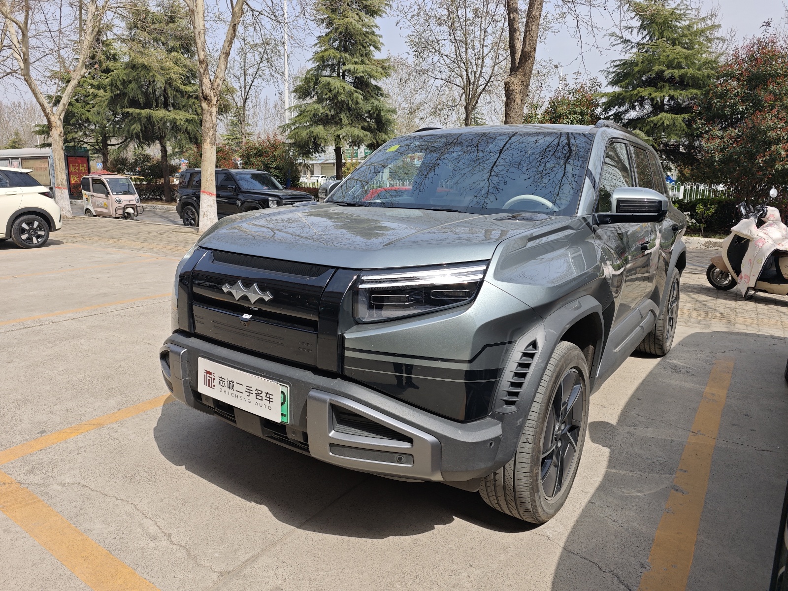 MY2025 Titanium 3 501KM 4WD Ultra