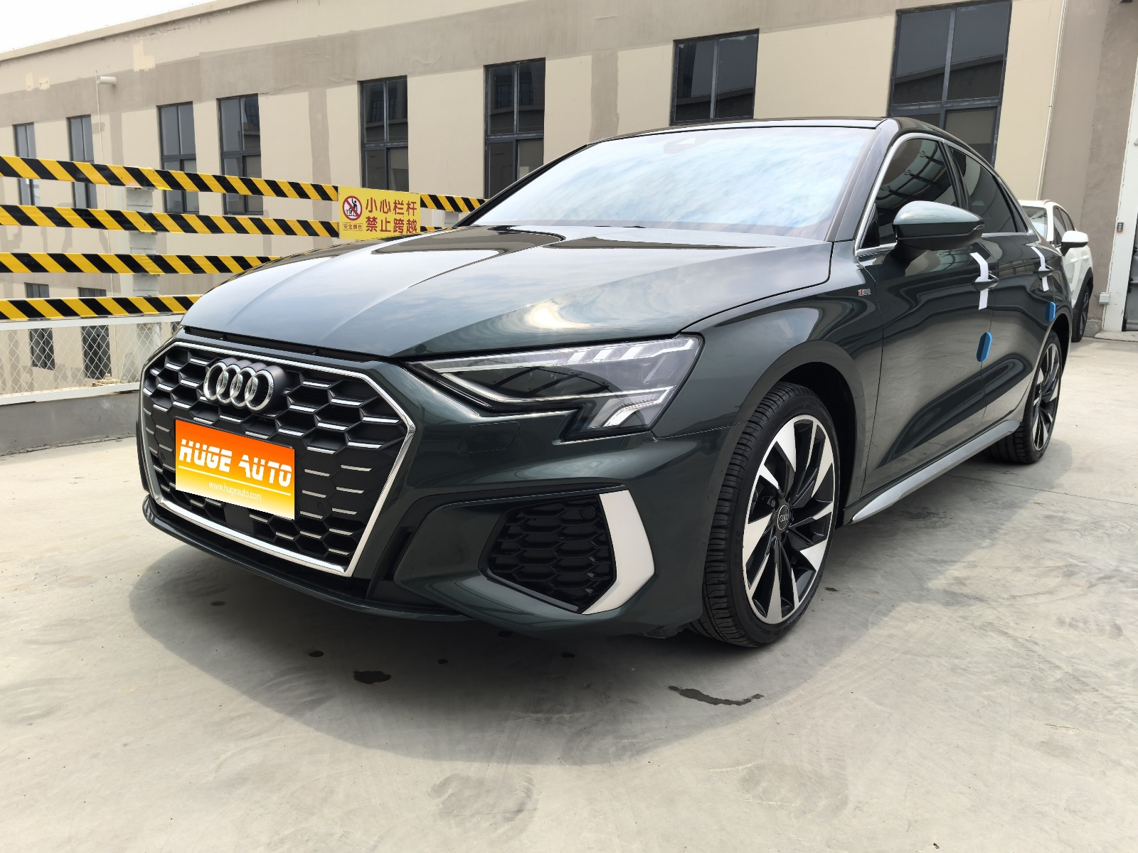 2022款 奥迪A3 A3L Limousine 35 TFSI 时尚运动型