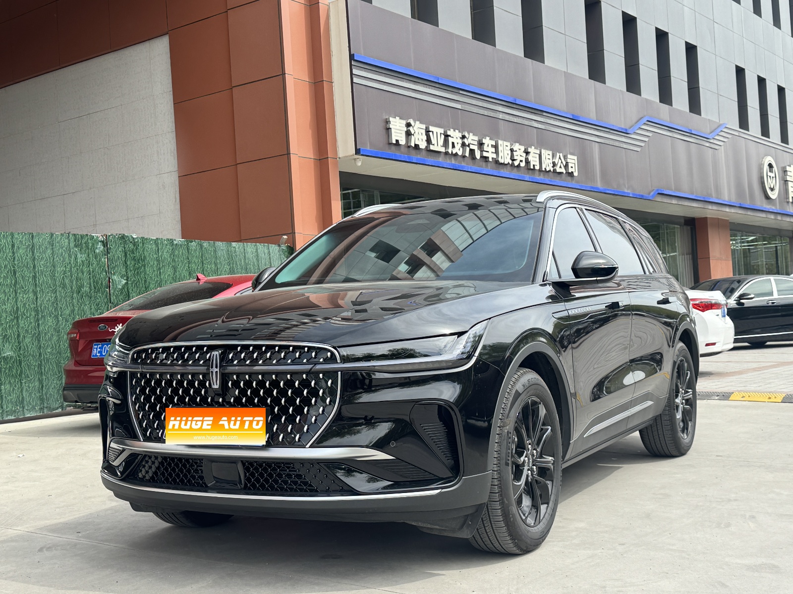 2025款 航海家 2.0T 四驱尊逸版