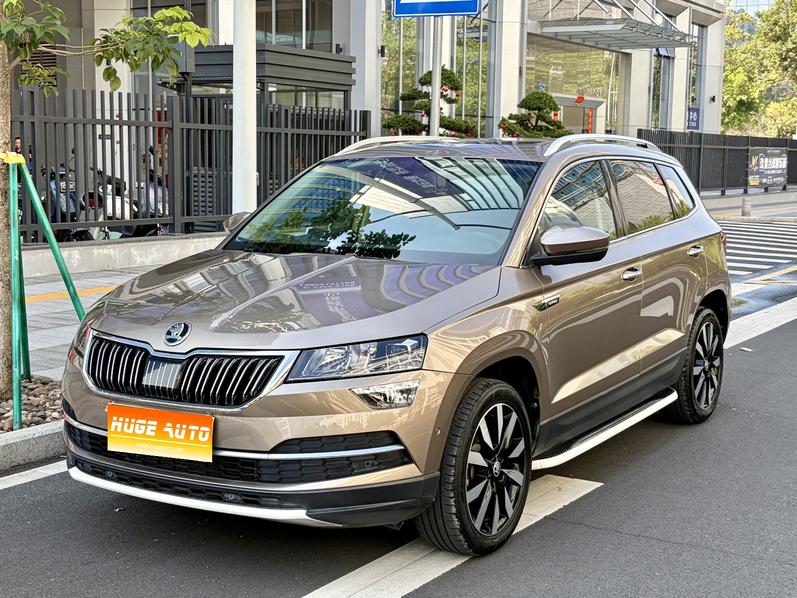 MY2020 Karoq TSI280 Zhixing Luxury Version National VI