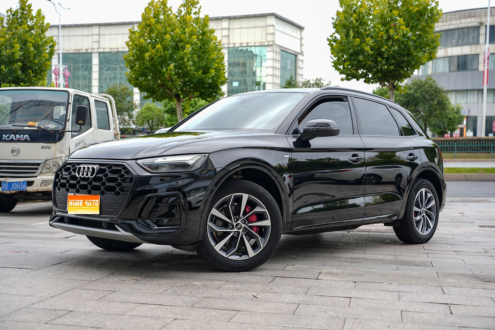 MY2024 AUDI Q5L 40 TFSI Luxury Dynamic Version