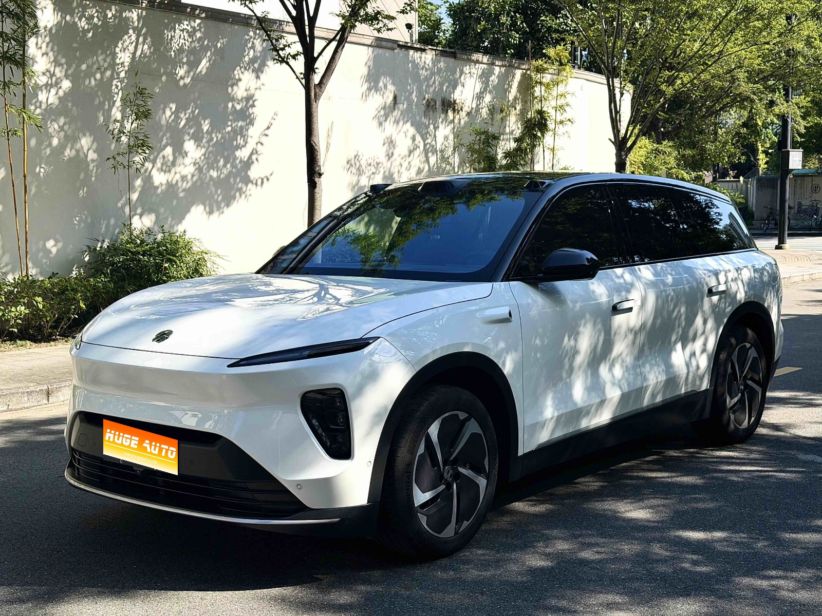 MY2023 NIO ES8 75kWh