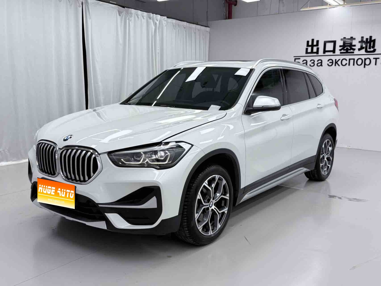 MY2022  BMW  X1 sDrive20Li  Fashion