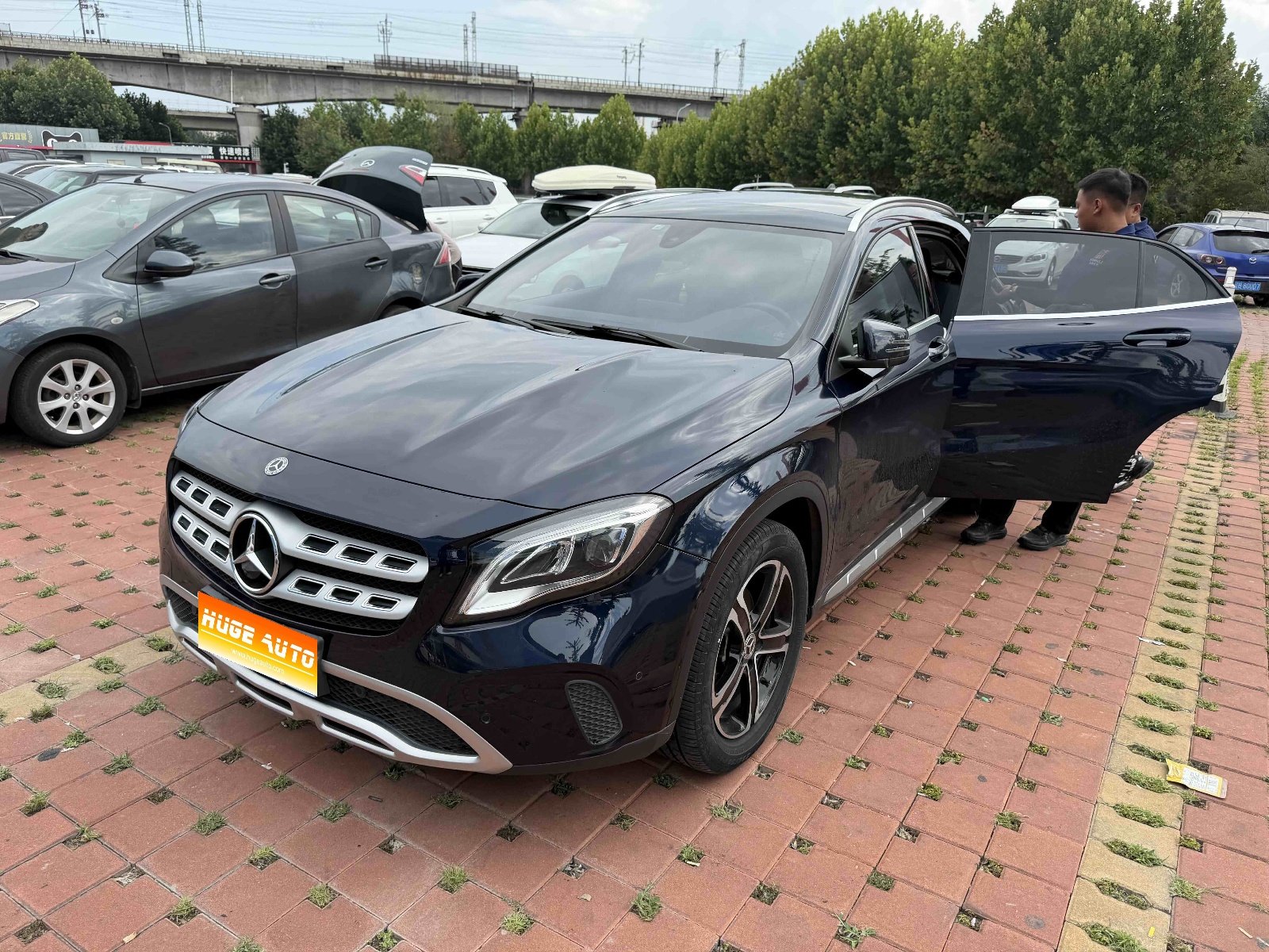 MY2018  Mercedes Benz  GLA Class  GLA 200  Fashion