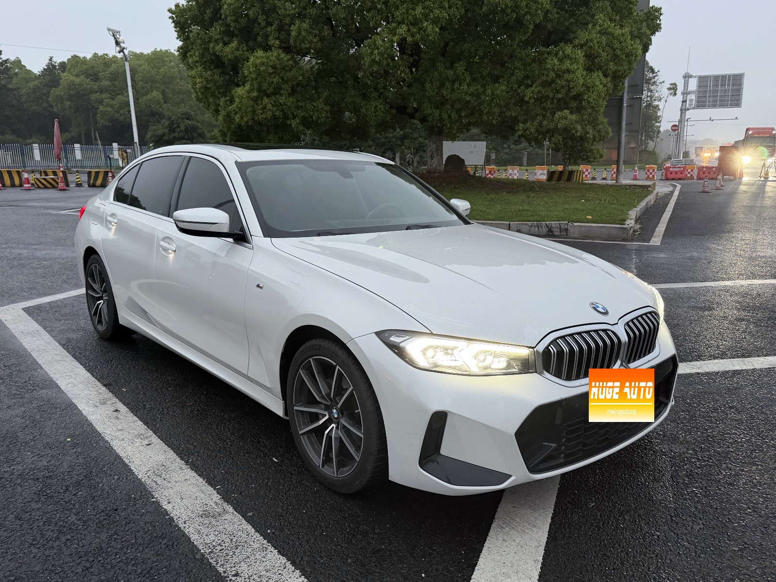 MY2023 BMW 3 Series 320Li M Sport kit