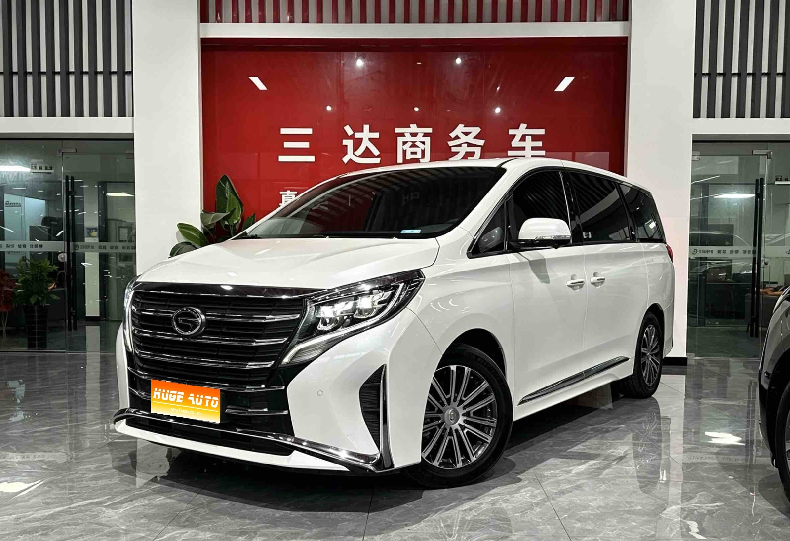 MY2021 Trumpchi M8 Show Series 390T Noble Version 