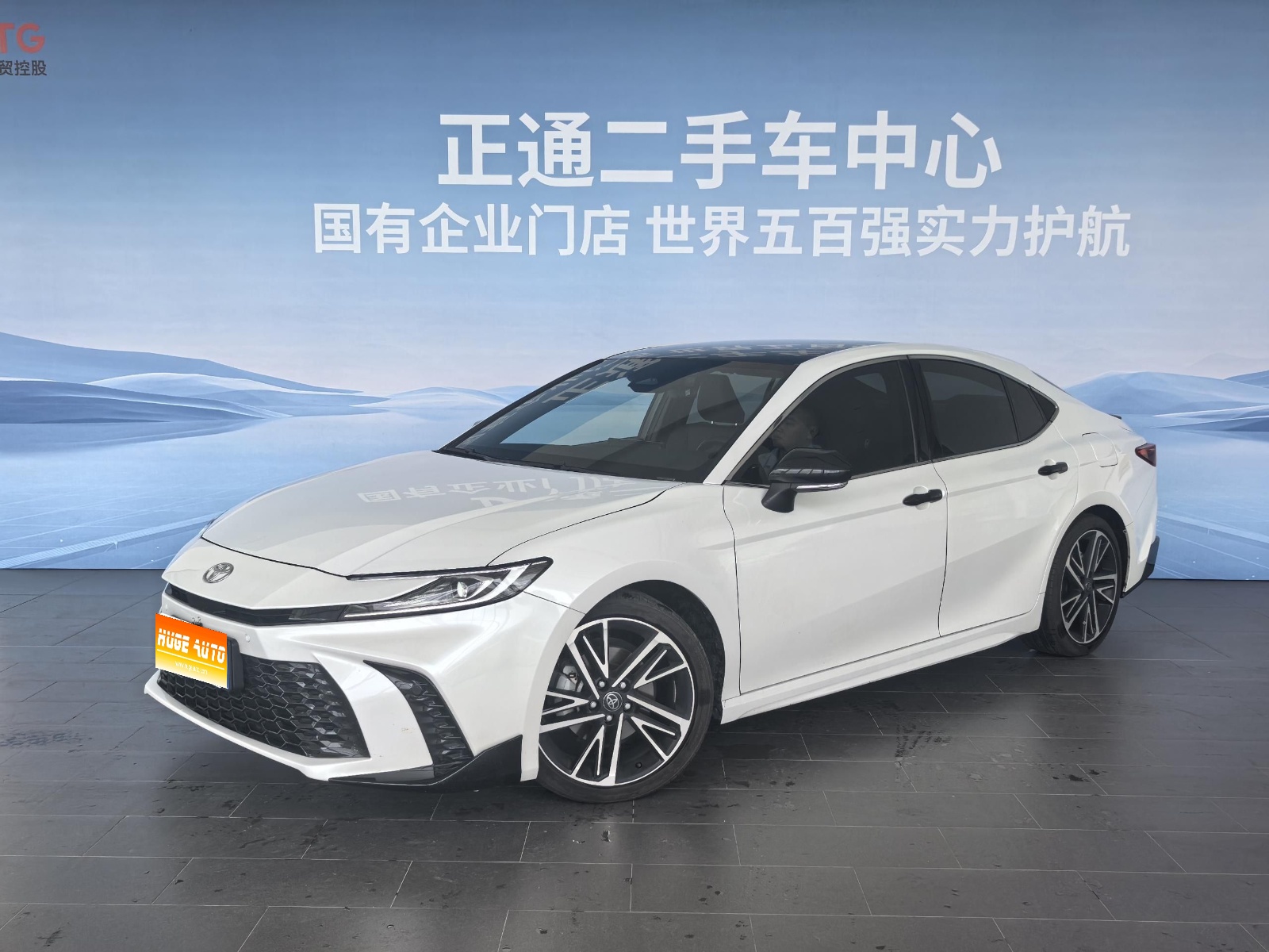 2024款 凯美瑞 2.0S 运动版