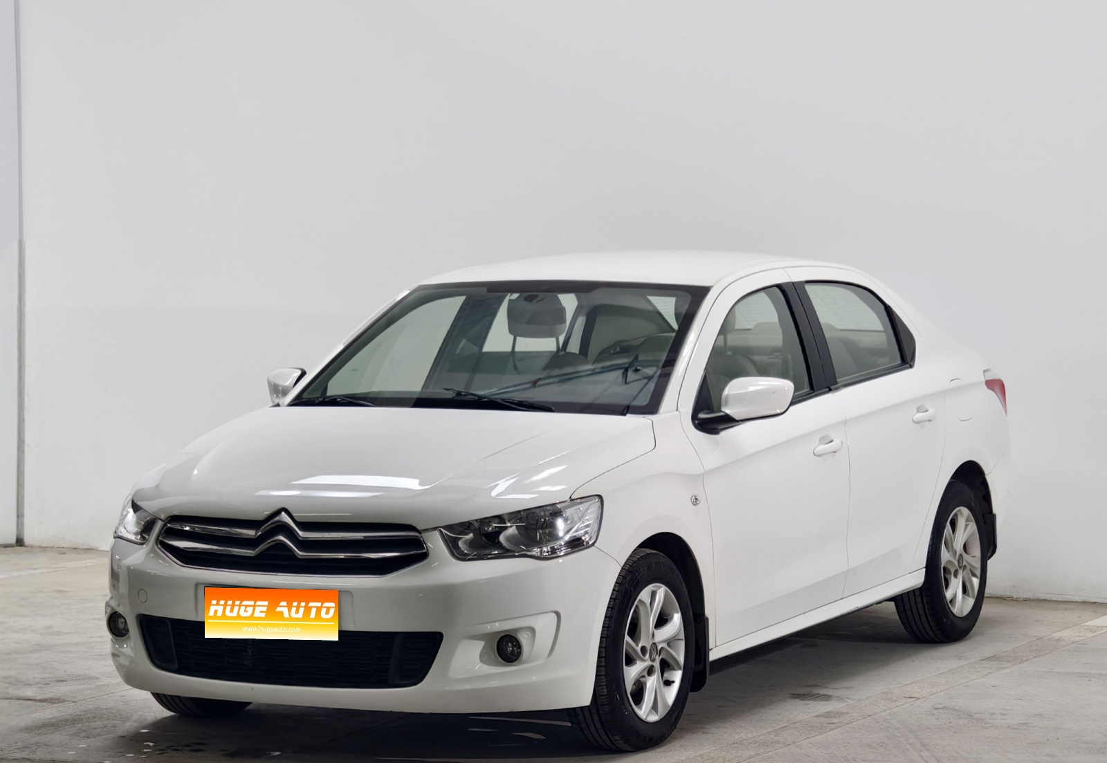 MY2014 Elysee 1.6L MT Fashion 